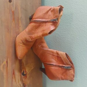 Maria Pia women's leather boots